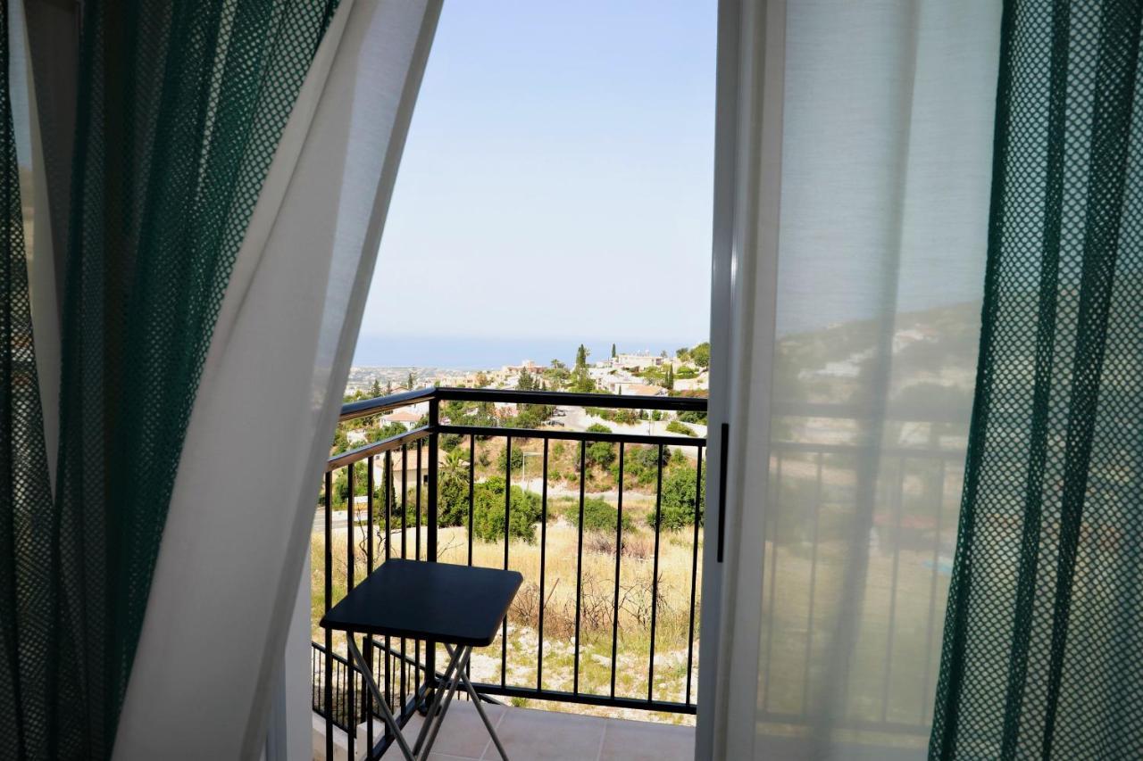 Peyia Pearl Ivy'S Studio Pegeia Exterior foto