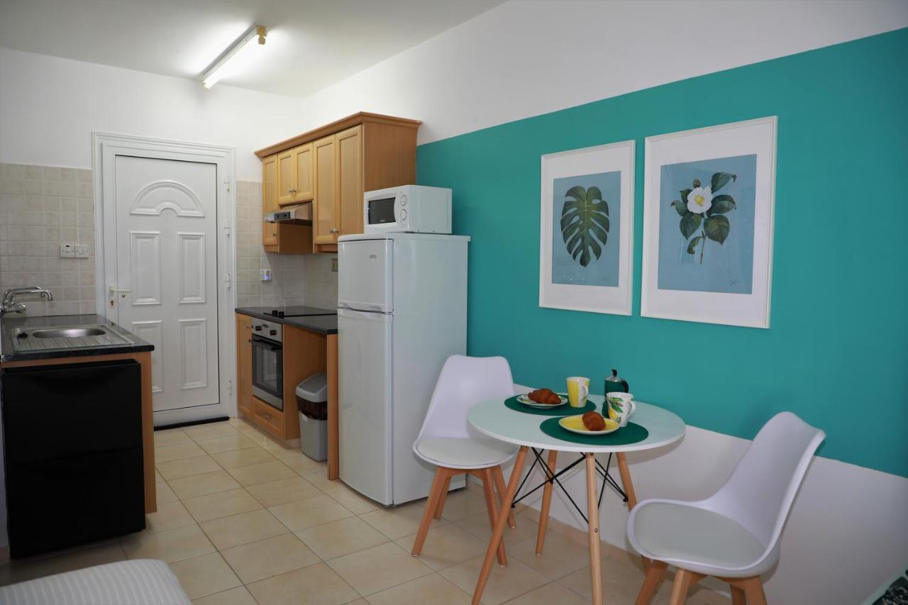 Peyia Pearl Ivy'S Studio Pegeia Exterior foto
